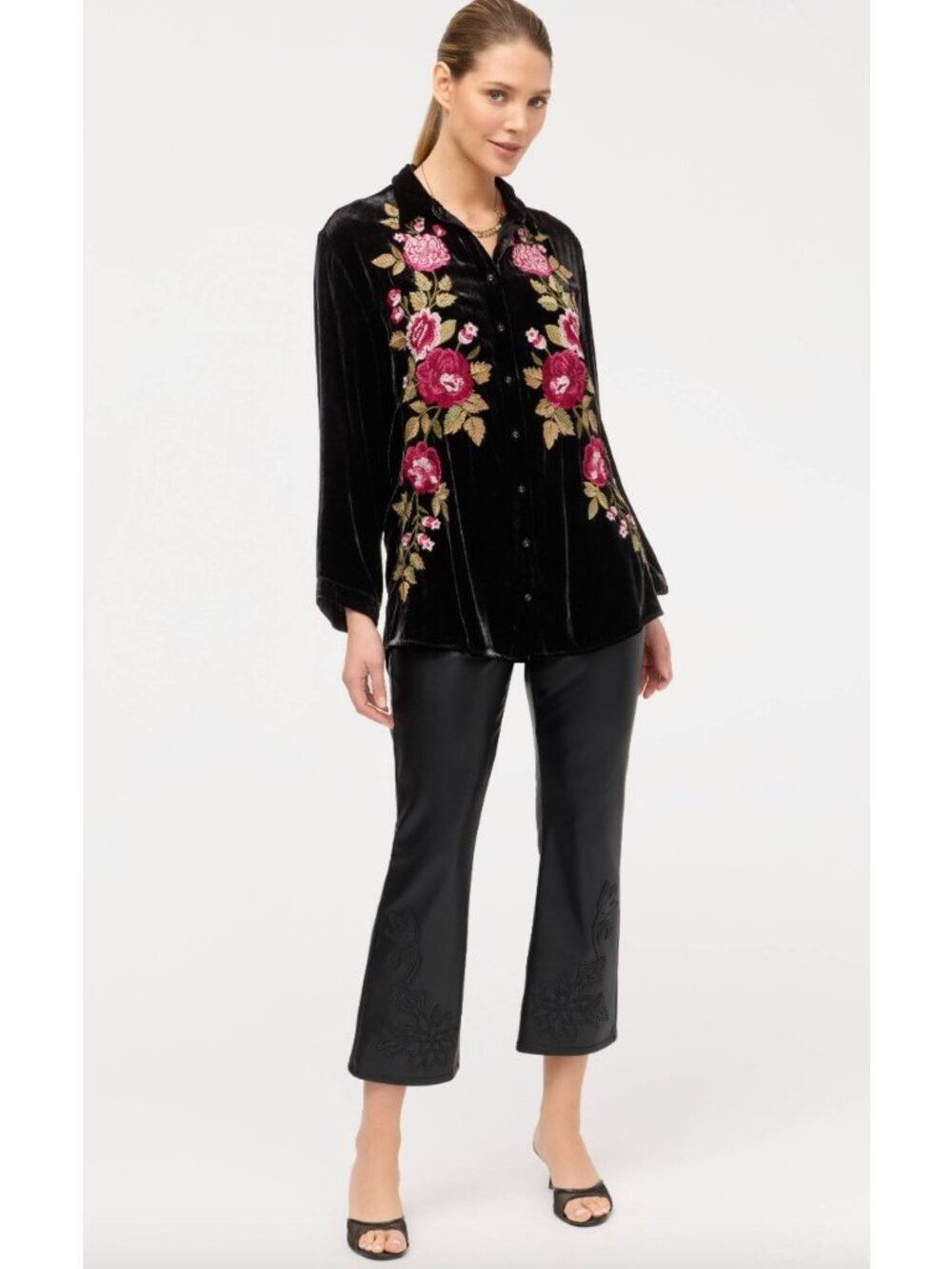 Johnny Was $350 Kimono Velvet Sleeve Button Up Floral Embroidered Size Small